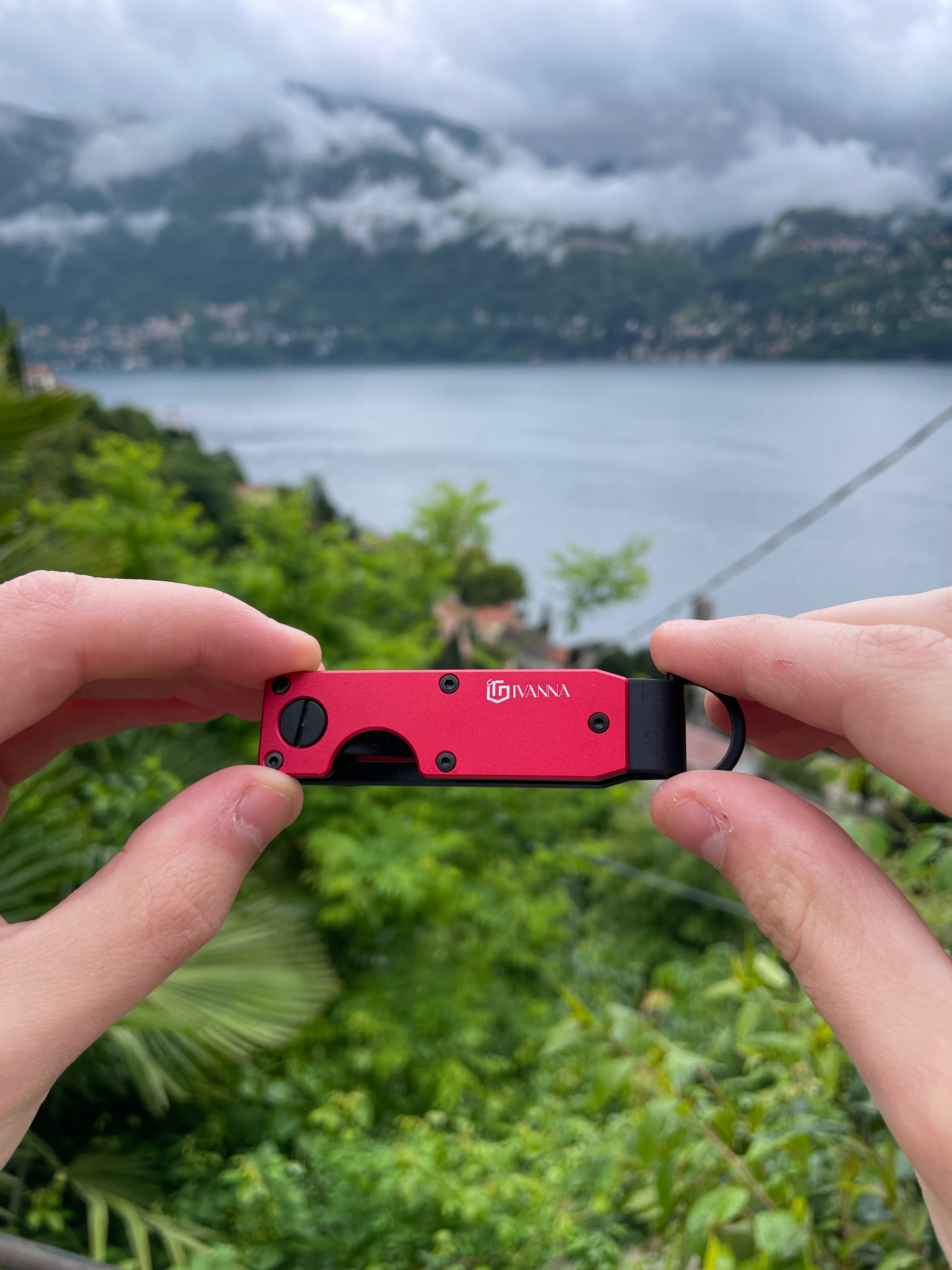 Givanna Keycase | Royal Red